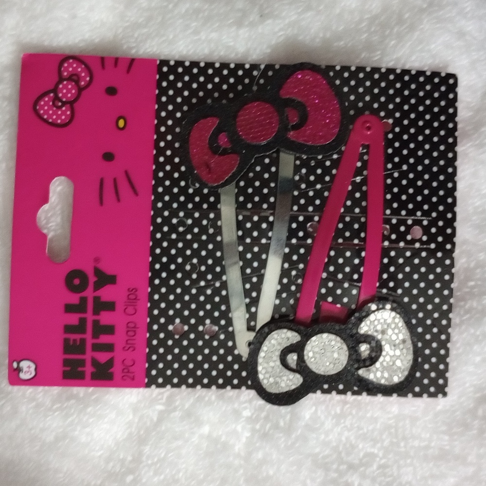Hello kitty bundle - Picture 3 of 4
